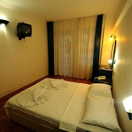 Hotel The Grand Ucel